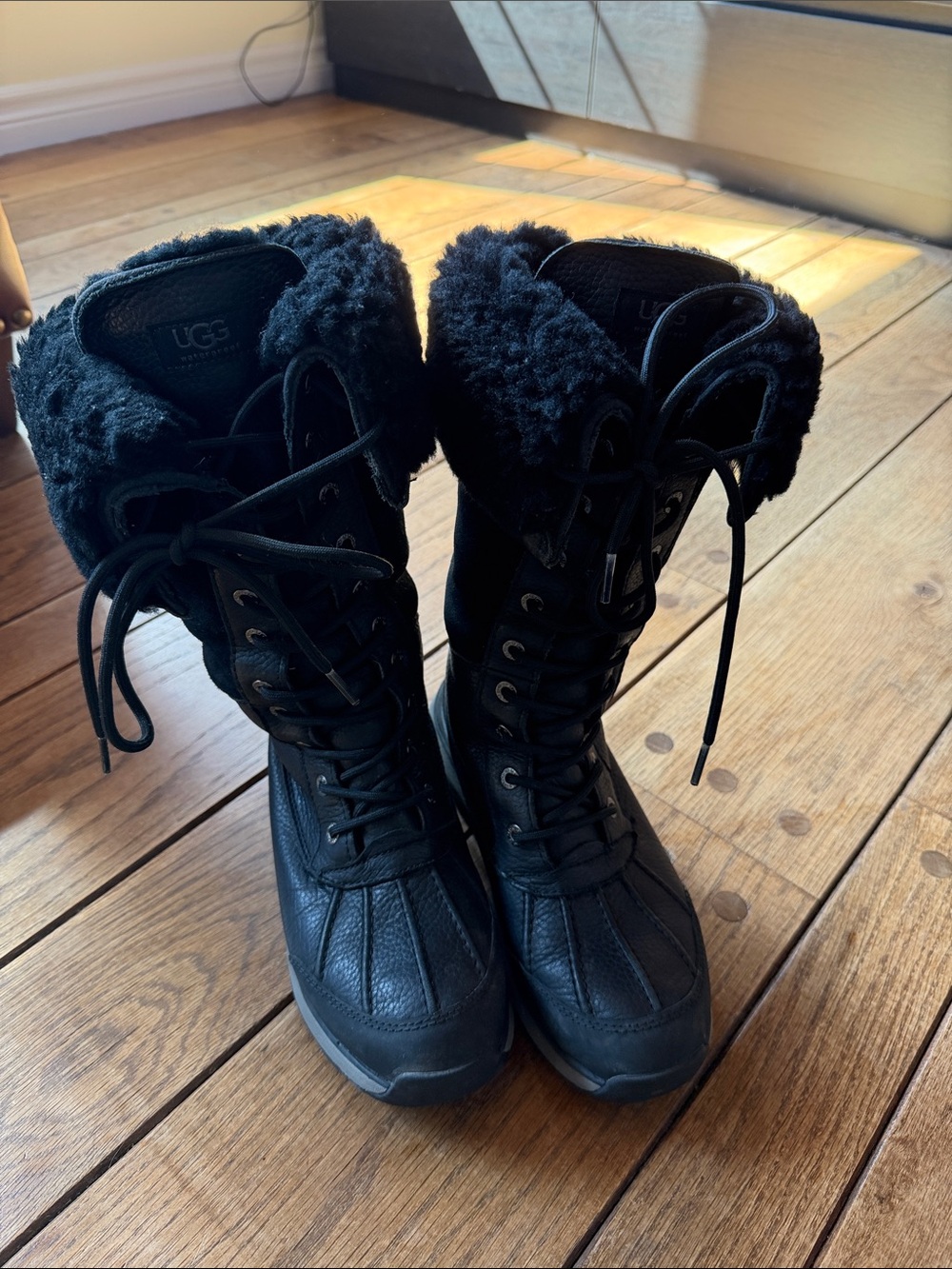 UGG Adirondack Ta Women's Black Lace-Up Shearling-Trim Winter Boots